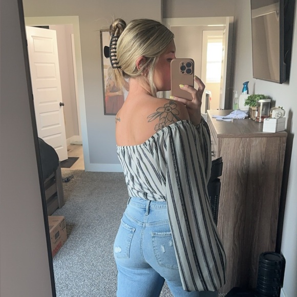 Windsor black & white stripe crop top - Picture 2 of 2